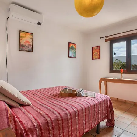 El Paraiso En 度假居 *