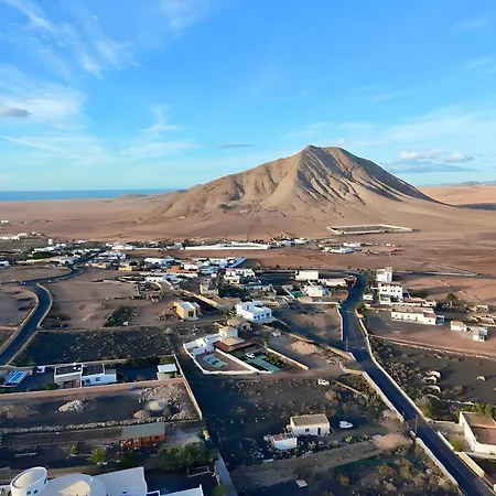 El Paraiso En 度假居 廷达亚